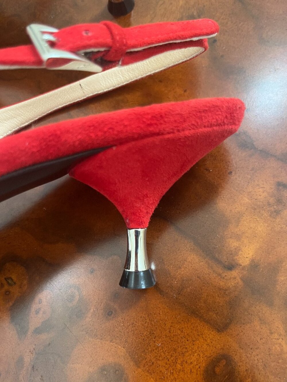 PRADA Red Suede Twist Slingback Pointed Toe Sandals Size IT 38 US 7 - Picture 3 of 11